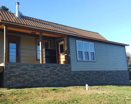 24330 Taylor Valley Rd, Damascus