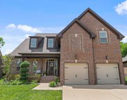6017 Trotwood Ln, Spring Hill image