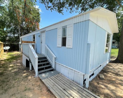 16968 Kempwood, Montgomery