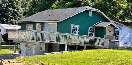 7 River Rd, Montville Twp.