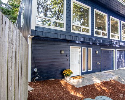 423 137th Street SW, Everett