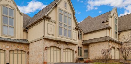 1573 W Rue James Place, Palatine