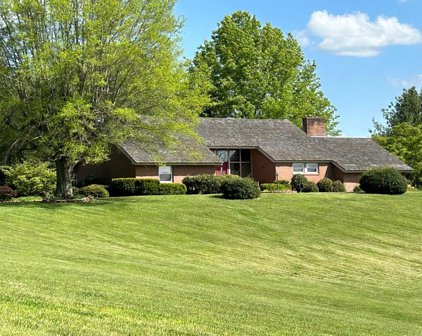 145 Scenic View Circle, Wytheville