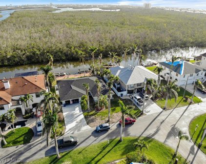 11691 Isle Of Palms  Drive, Fort Myers Beach