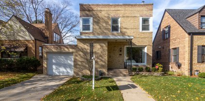 6330 N Nokomis Avenue, Chicago