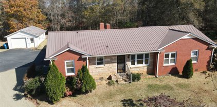 2444 East Maiden  Road, Maiden