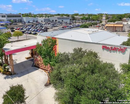9715 San Pedro Ave, San Antonio