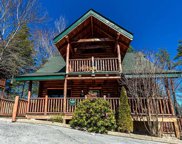 1659 Mountain Lodge Way, Sevierville image