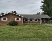 789 Skyview Dr, Chilhowie image