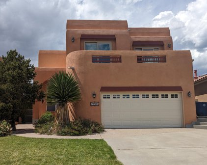 13905 Villa Sandia Place NE, Albuquerque