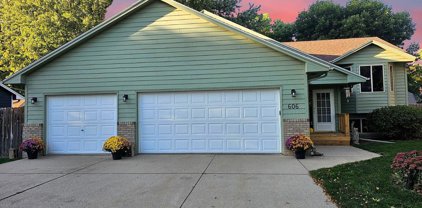 606 Chestnut St, Harrisburg