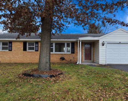 7240 Chambers Hill Rd, Harrisburg