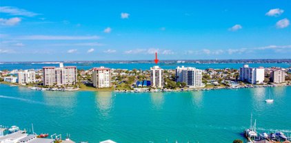 690 Island Way Unit 211, Clearwater