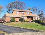 11 Wayne Dr E, Columbus image