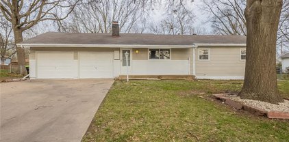 1703 S Edgevale Drive, Harrisonville