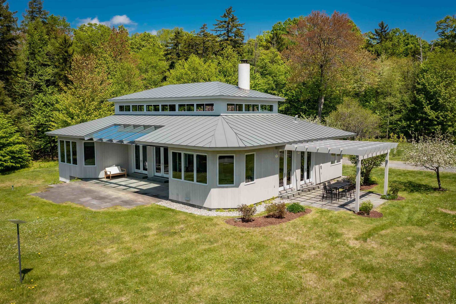 811 Old Carriage Road, Fayston, 05673