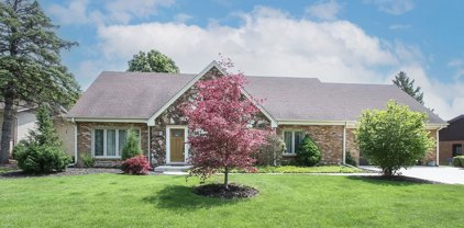 715 Ruskin Drive, Elk Grove Village