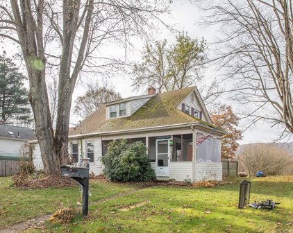 1026 Chestnut St., Palmer