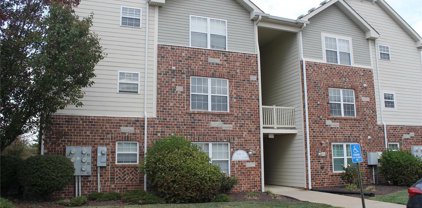 1333 Piedmont Circle, St Peters