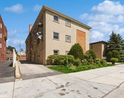 5830 W Lawrence Avenue Unit #1C, Chicago