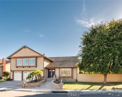 5054 Vista Montana, Yorba Linda