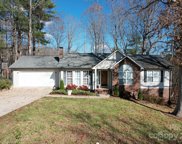 1611 9th Street Se Place, Hickory image