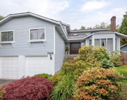 7849 Meadowood Close, Burnaby image