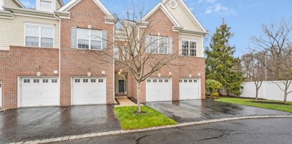 78 Taft Ln, Morristown Town