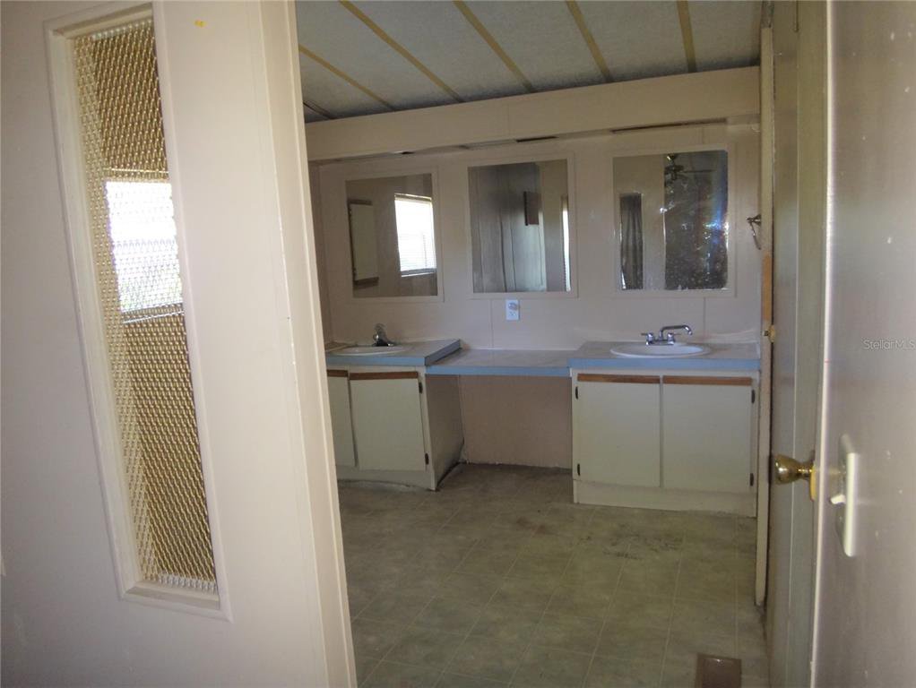 5748 Harvey Tew Road, Plant City, 33565