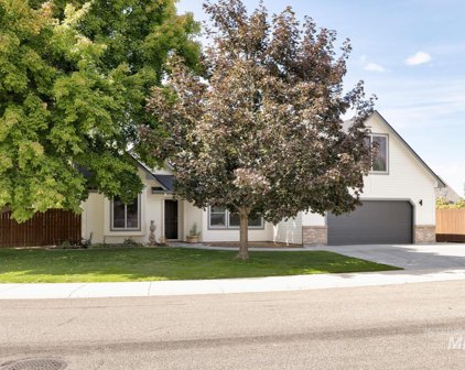 1561 N Two Point Pl, Kuna