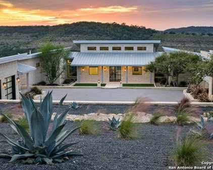 1785 Backbone Ridge, Wimberley