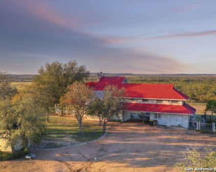 989 Mesa Rd, Fredericksburg