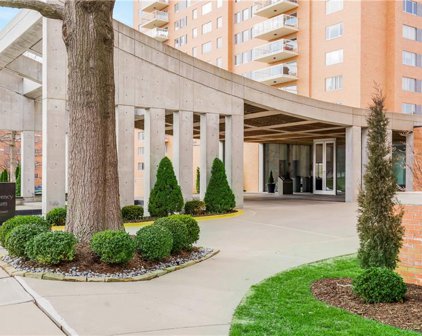 121 W 48TH Street Unit #603, Kansas City