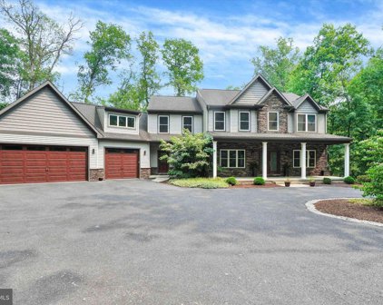 858 W Ridge Rd, Elizabethtown