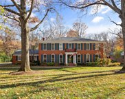 9838 Waterbury  Drive, Ladue image