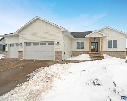 453 Blue Ox Cir, Harrisburg