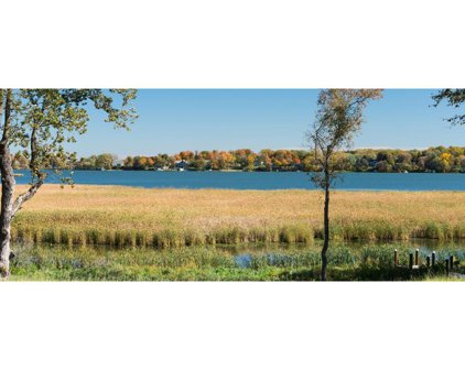 3770 Woodland Cove Parkway, Minnetrista