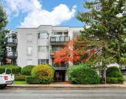 1550 Chesterfield Avenue Unit 204, North Vancouver image
