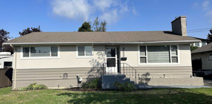 46523 Clayton Avenue, Chilliwack