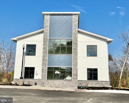 3860 Market St., Camp Hill