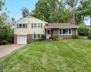 7423 Dickenson   Street, Springfield image