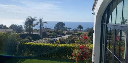 574 Amphitheatre Dr, Del Mar