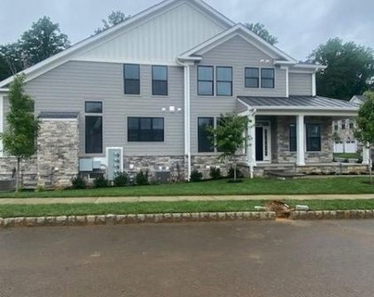 1 Brandywine Pl, Warren Twp.