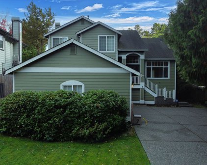 17601 Saint Andrews Court, Arlington
