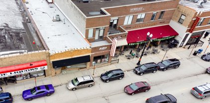 6711 N Northwest Highway, Chicago