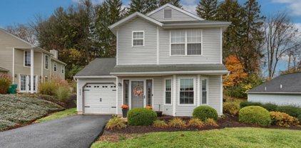6202 N Highlands Ct, Harrisburg