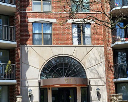 511 Aurora Avenue Unit #210, Naperville