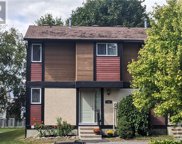 26 MCCLINTOCK Way, Ottawa image