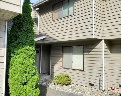 7810 Timber Hill Drive Unit #G, Everett