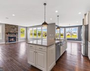 703 Whiffletree Ln, West Chester image